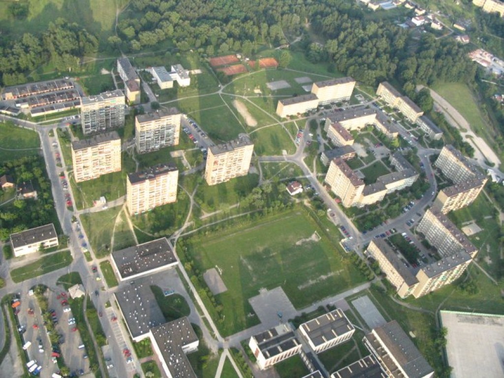 Pasje - paralotniarze i ziemia chrzanowska widziana z góry (www.paralotnie.chrzanow.pl)