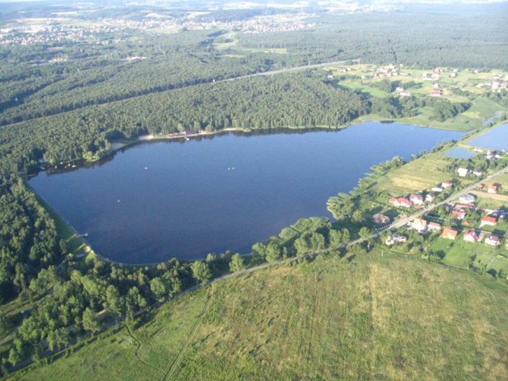 Pasje - paralotniarze i ziemia chrzanowska widziana z góry (www.paralotnie.chrzanow.pl)