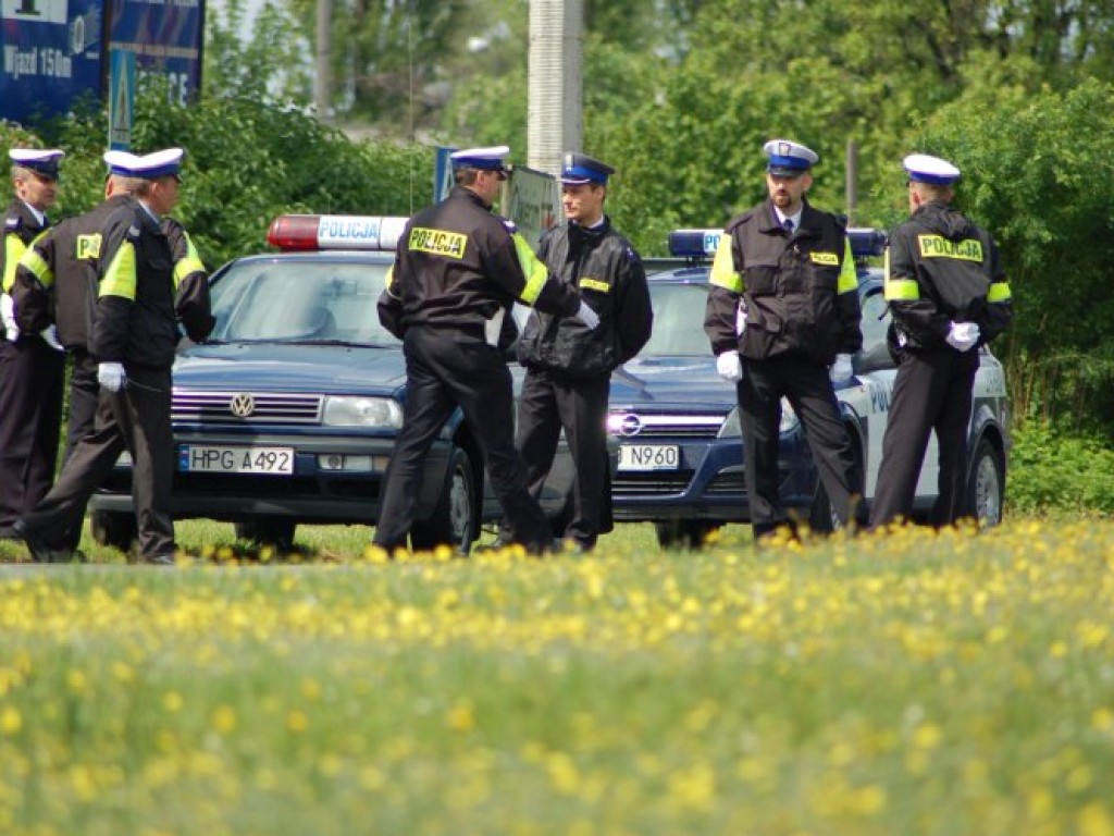 Przejazd papieża Benedykta XVI przez Chrzanów i Libąż 28.05.2006