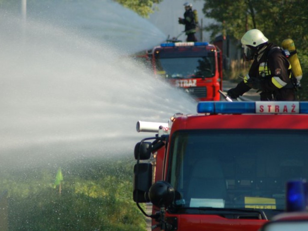 Ćwiczenia strażackie w Zakładach Chemicznych Alwernia SA 10-11.10.2006
