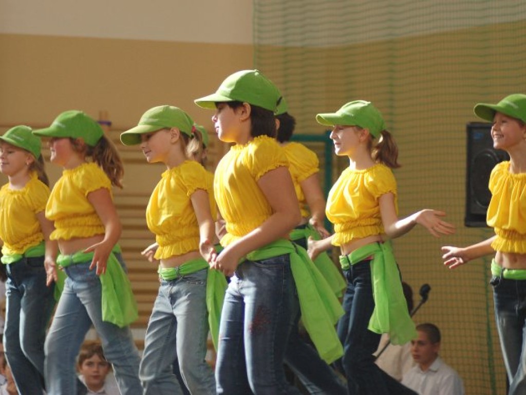 Stulecie Szkoły nr 1 im. Adama Mickiewicza w Chełmku - 20.10.2006
