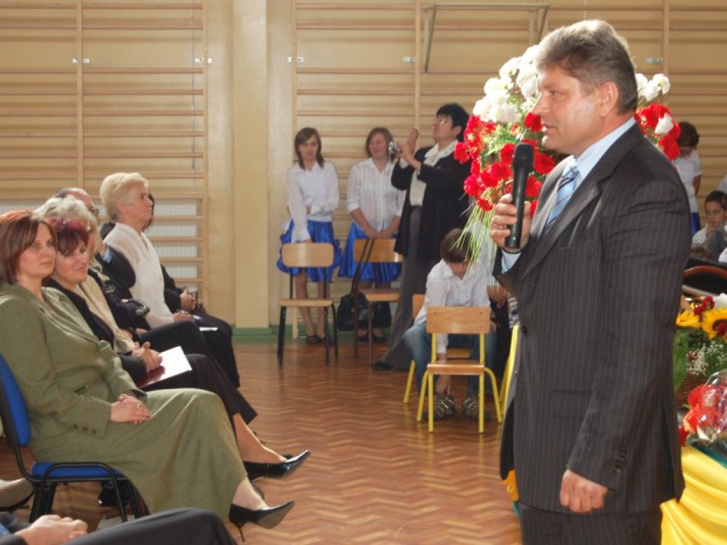 Stulecie Szkoły nr 1 im. Adama Mickiewicza w Chełmku - 20.10.2006