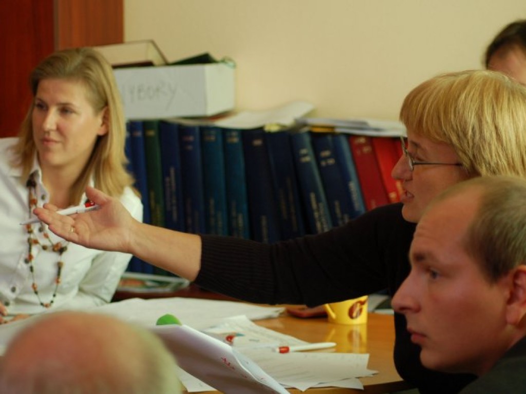 Przedwyborcza debata w redakcji „Przełomu” (kandydaci do rady powiatu) 21.10.2006 r.