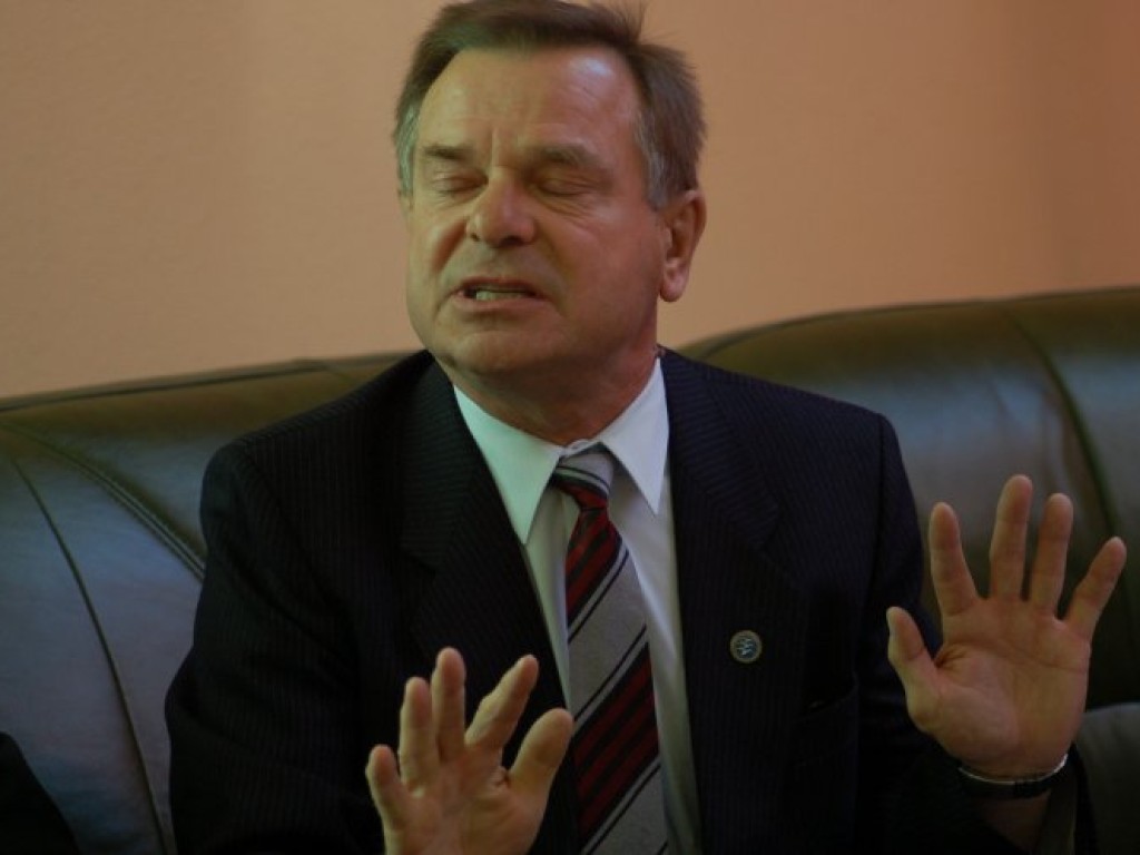 Przedwyborcza debata w redakcji „Przełomu” (kandydaci do rady powiatu) 21.10.2006 r.