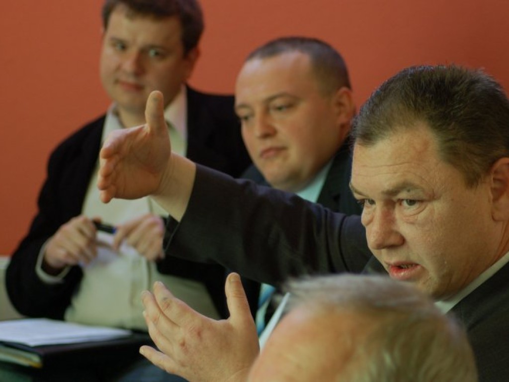 Przedwyborcza debata w redakcji „Przełomu” (kandydaci do rady powiatu) 21.10.2006 r.