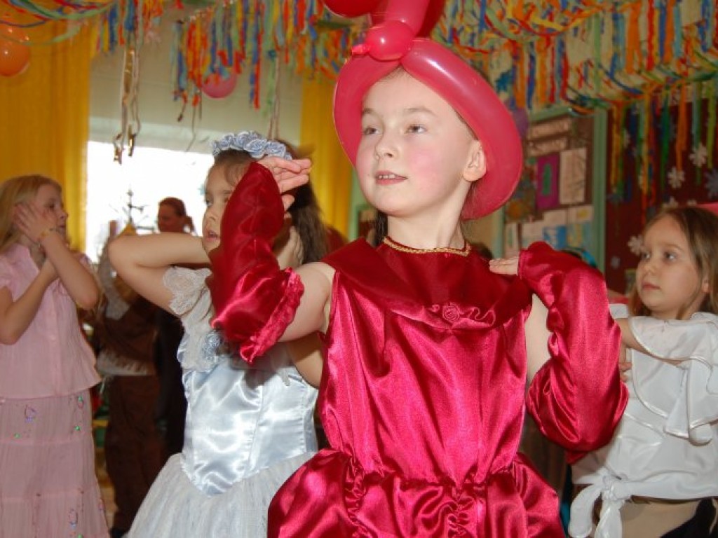 Zabawa karnawałowa w Przedszkolu Samorządowym w Regulicach 15.02.2007 r.