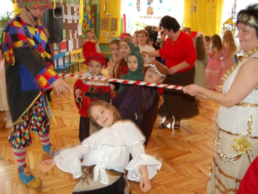 Zabawa karnawałowa w Przedszkolu Samorządowym w Regulicach 15.02.2007 r.