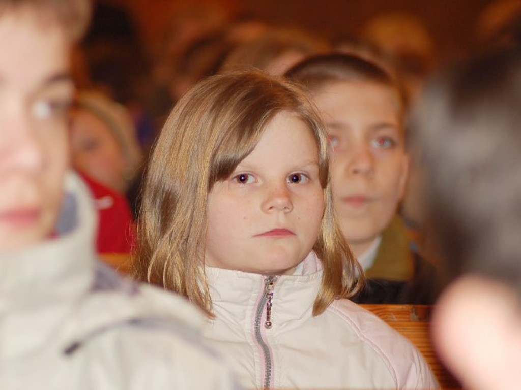 Poświęcenie i nadanie sztandaru Szkole Podstawowej w Kwaczale - 19.03.2007 r.