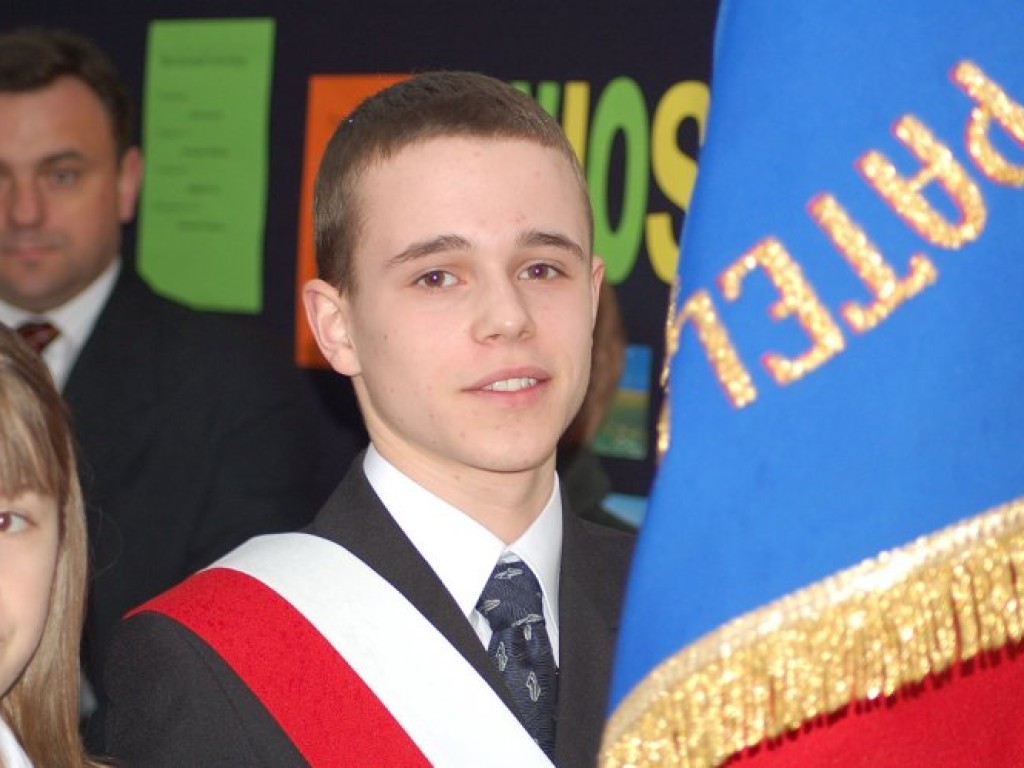 Poświęcenie i nadanie sztandaru Szkole Podstawowej w Kwaczale - 19.03.2007 r.