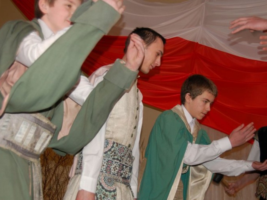 Poświęcenie i nadanie sztandaru Szkole Podstawowej w Kwaczale - 19.03.2007 r.