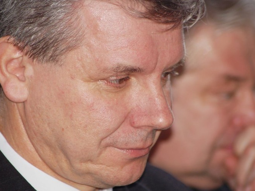 Poświęcenie i nadanie sztandaru Szkole Podstawowej w Kwaczale - 19.03.2007 r.