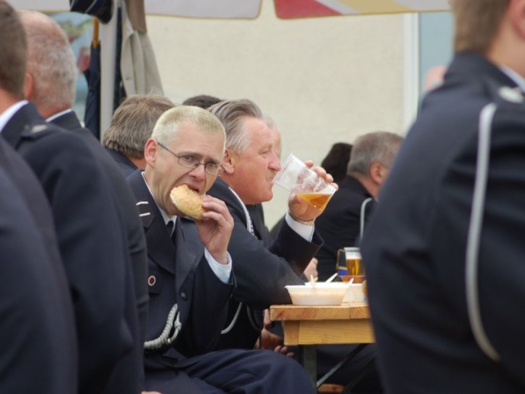 Obchody Powiatowego Dnia Strażaka i 135-lecia chrzanowskiej straży pożarnej na Rynku w Chrzanowie i w komendzie PSP przy ul. Skorupki - 5.05.2007 r.