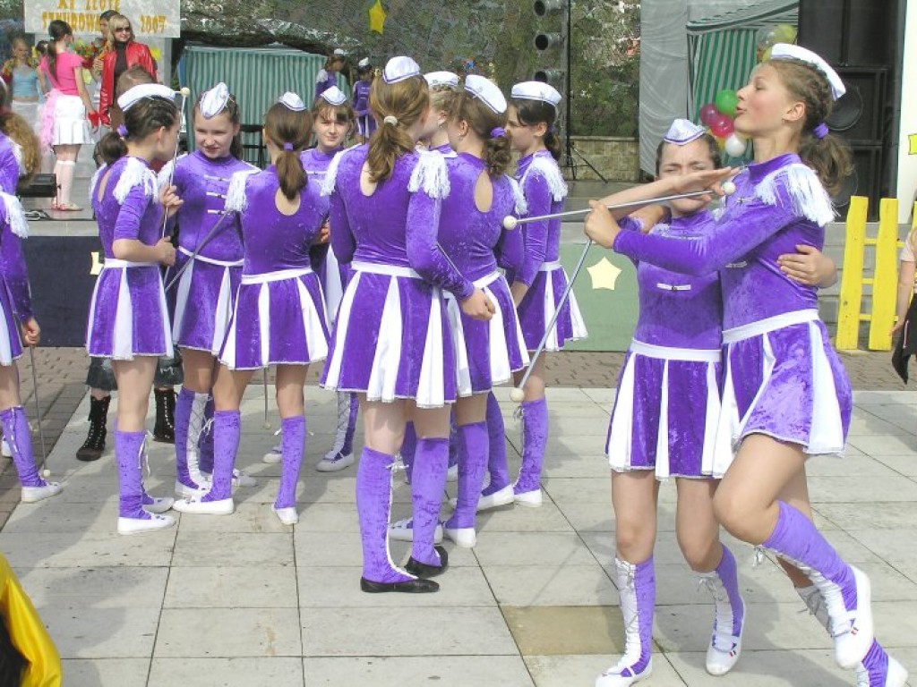 Festiwal Tańca Złote Sznurowadło 2007 na Placu Słonecznym w Libiążu 3.06.2007 r.