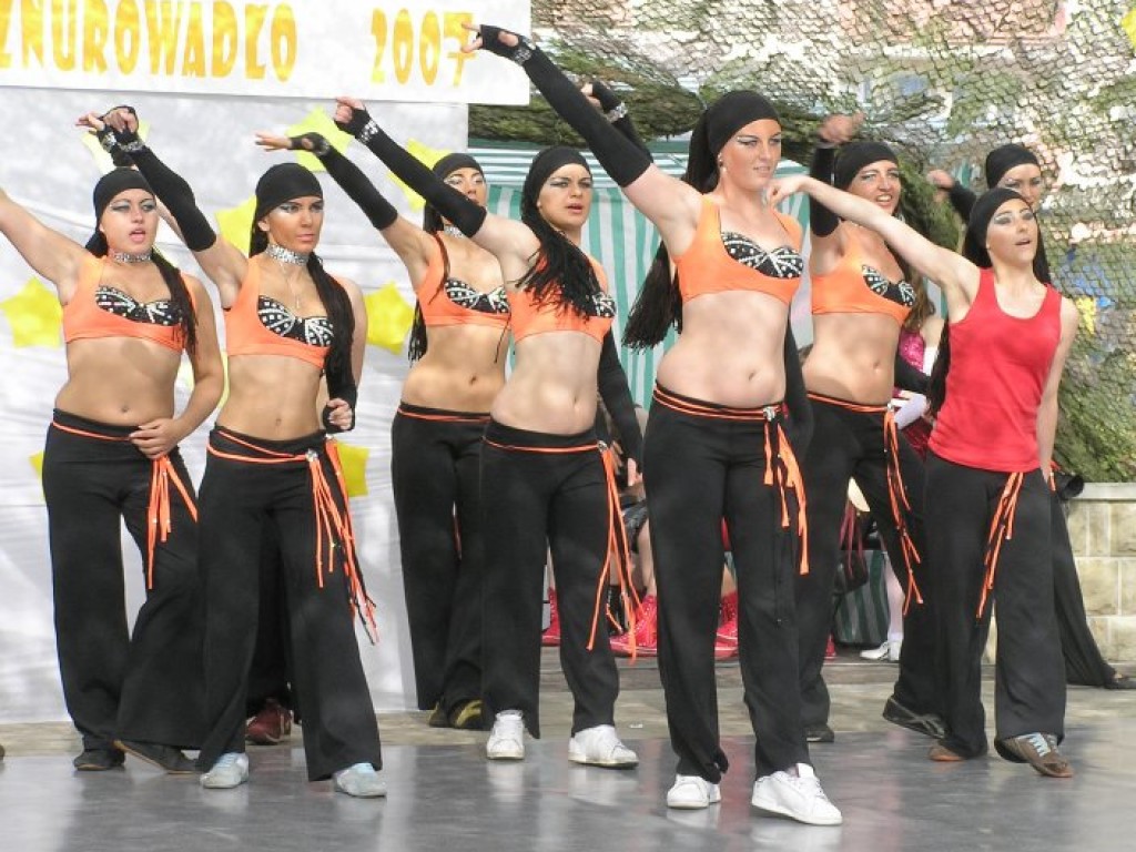 Festiwal Tańca Złote Sznurowadło 2007 na Placu Słonecznym w Libiążu 3.06.2007 r.