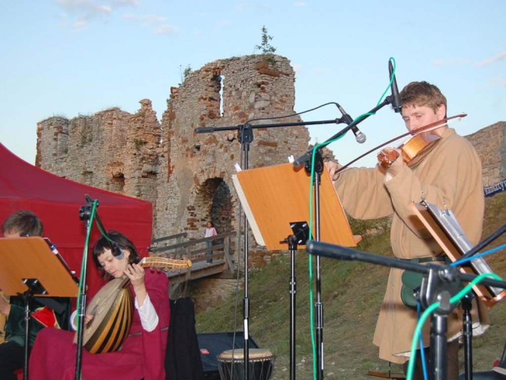 V Turniej Rycerski na zamku w Rabsztynie 7-8.07. 2007 r.