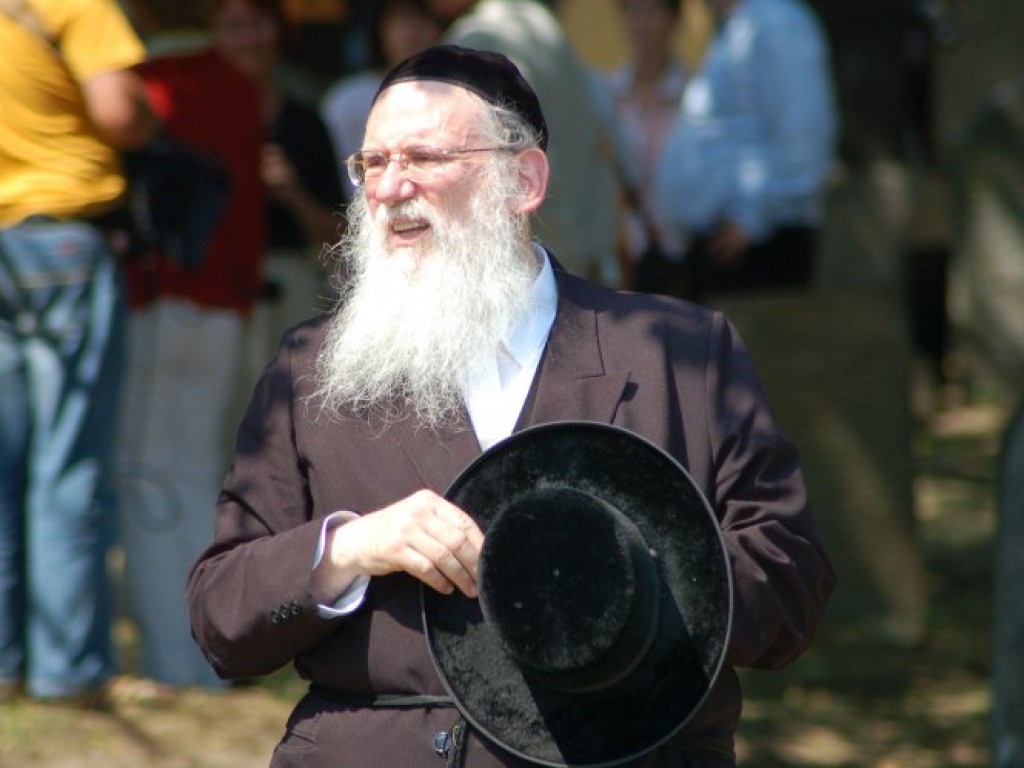 Uroczysta modlitwa na odnowionym cmentarzu żydowskim w Chrzanowie - 7.08.2007 r.