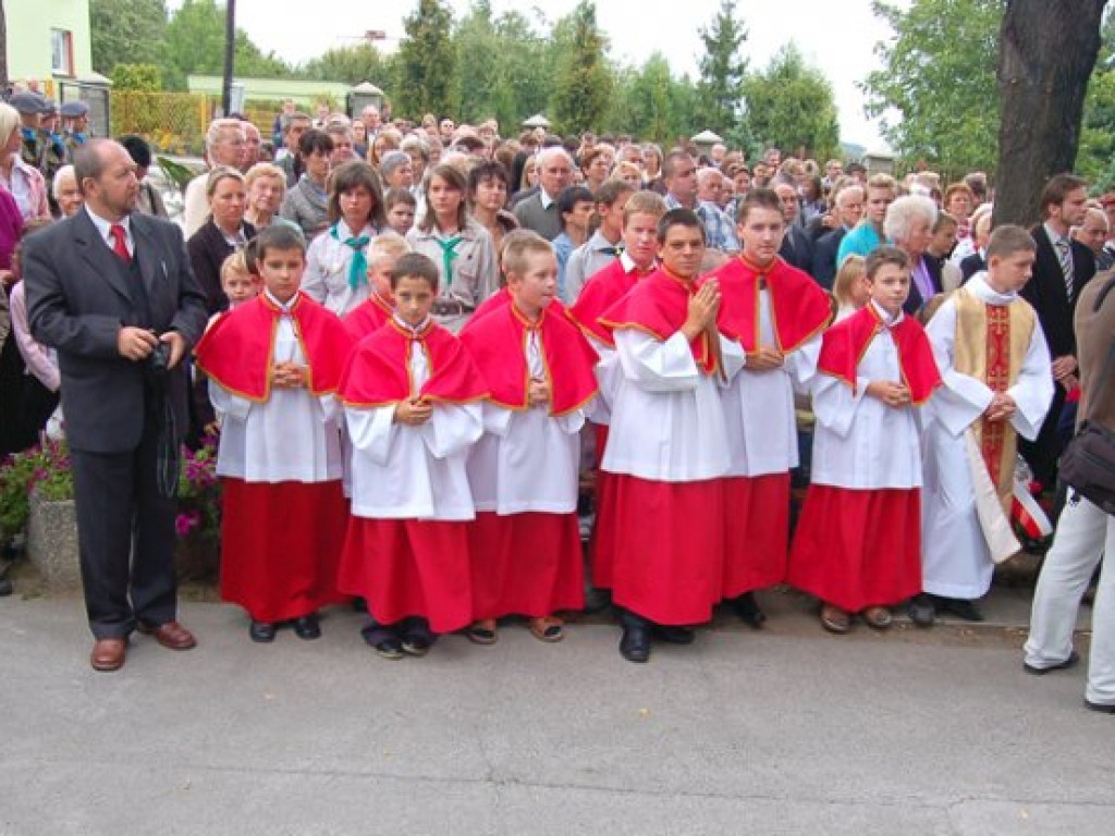 Odsłonięcie tablicy upamiętniającej żołnierzy poległych w Chełmku we wrześniu 1939 roku - 3.09.2007 r.