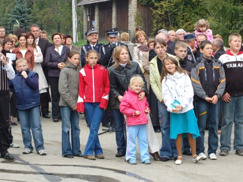 Poświęcenie nowego sprzętu strażackiego w Grojcu - 7.10.2007 r.