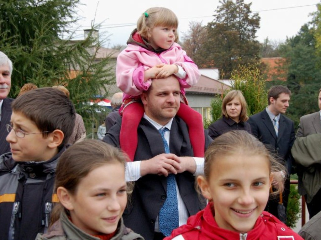 Poświęcenie nowego sprzętu strażackiego w Grojcu - 7.10.2007 r.