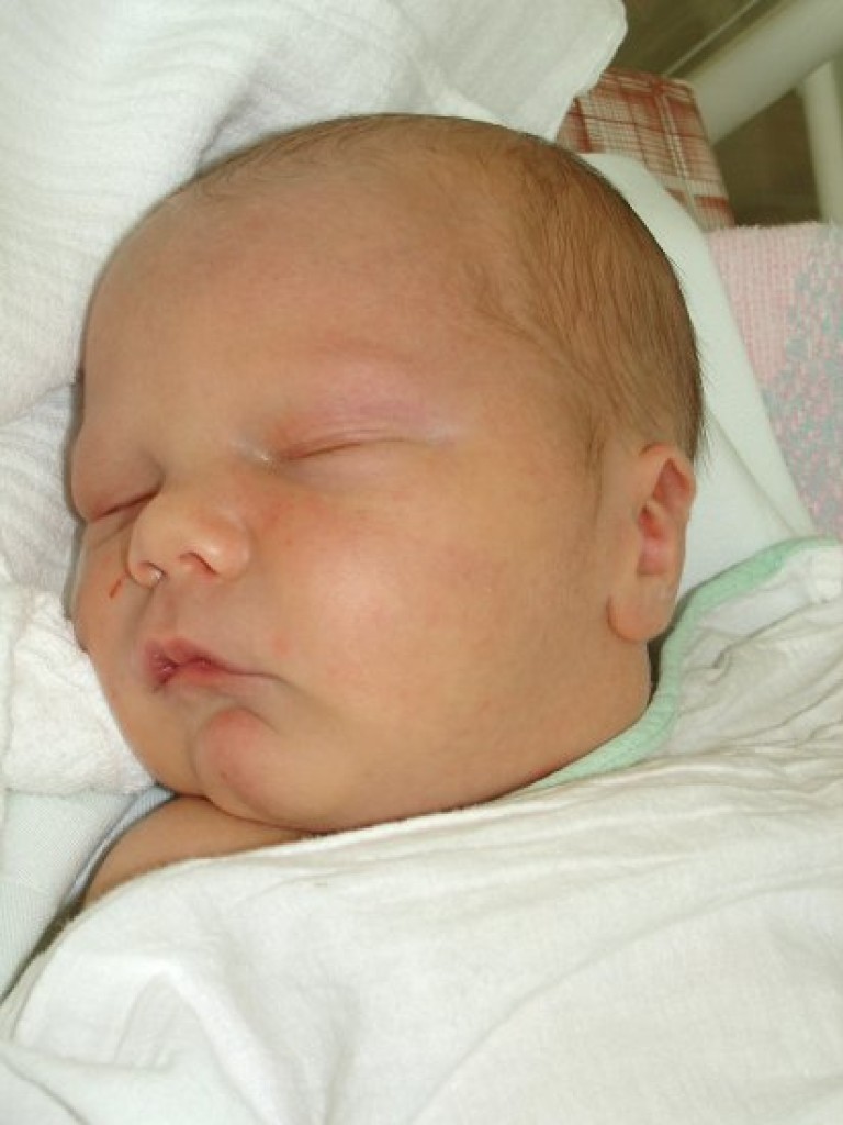 Co Wam przyniósł bocian - dzieci urodzone w chrzanowskim szpitalu powiatowym - czerwiec 2008 r.