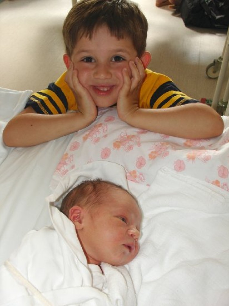 Co Wam przyniósł bocian - dzieci urodzone w chrzanowskim szpitalu powiatowym - czerwiec 2008 r.
