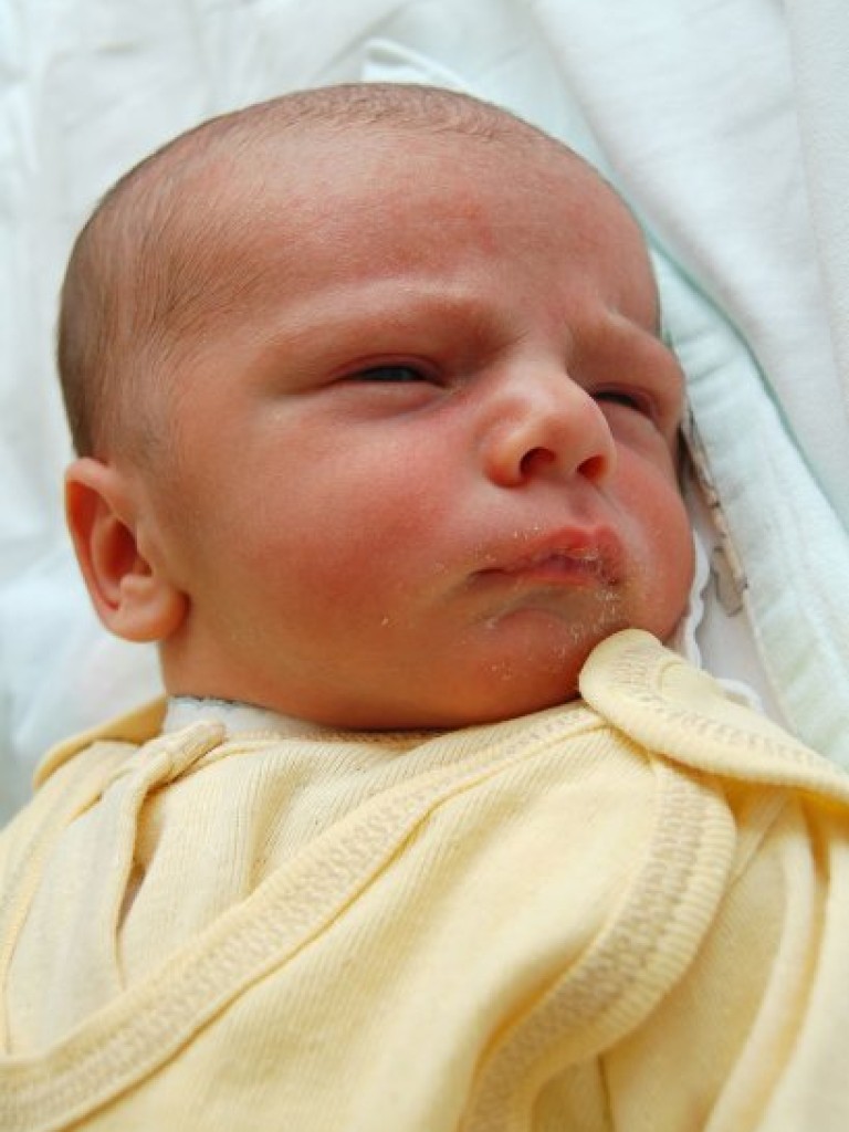 Co Wam przyniósł bocian - dzieci urodzone w chrzanowskim szpitalu powiatowym - czerwiec 2008 r.