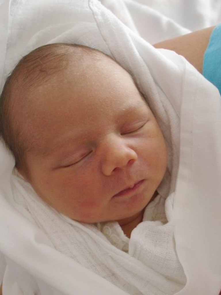 Co Wam przyniósł bocian - dzieci urodzone w chrzanowskim szpitalu powiatowym - czerwiec 2008 r.