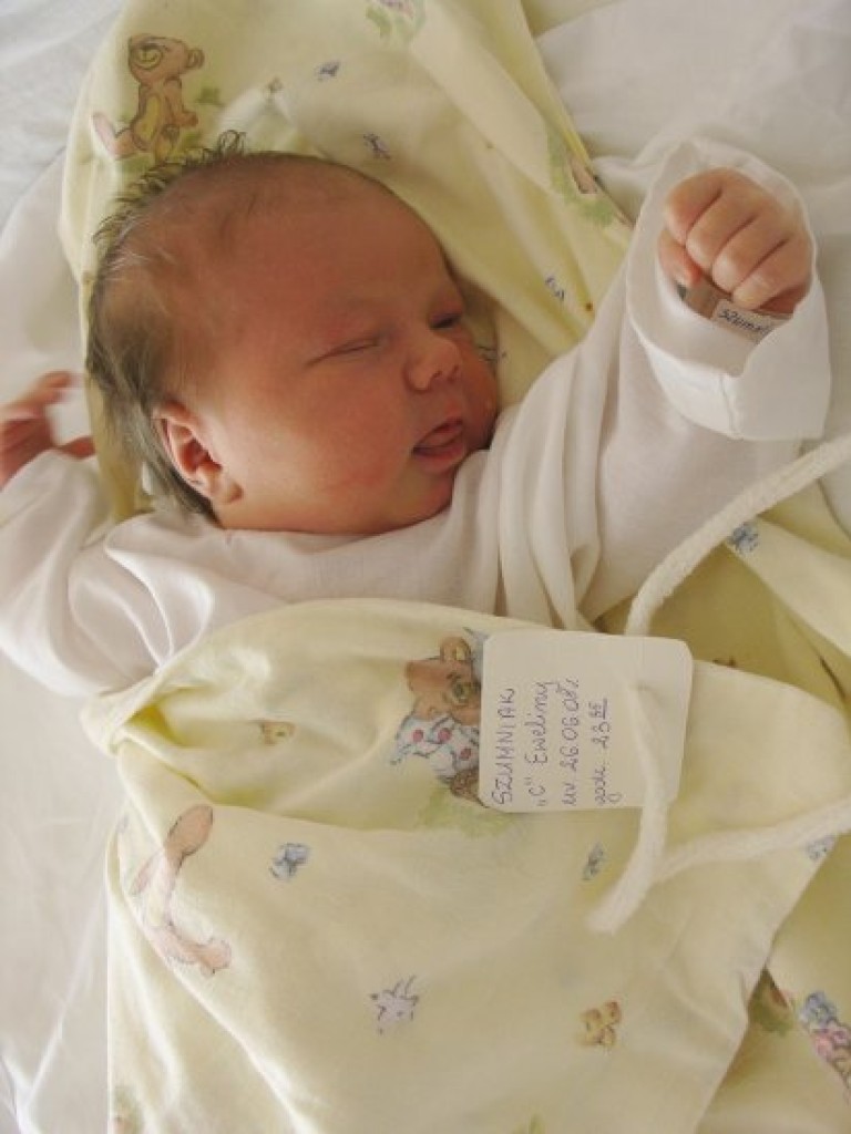 Co Wam przyniósł bocian - dzieci urodzone w chrzanowskim szpitalu powiatowym - czerwiec 2008 r.