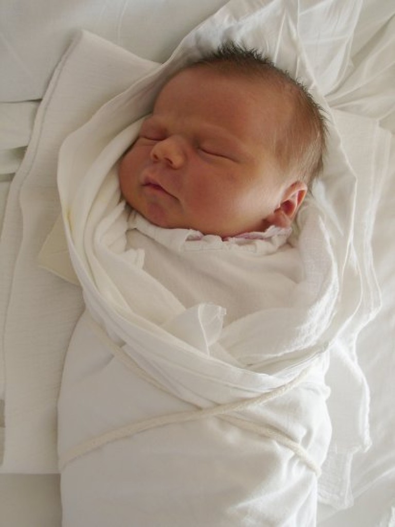 Co Wam przyniósł bocian - dzieci urodzone w chrzanowskim szpitalu powiatowym - czerwiec 2008 r.