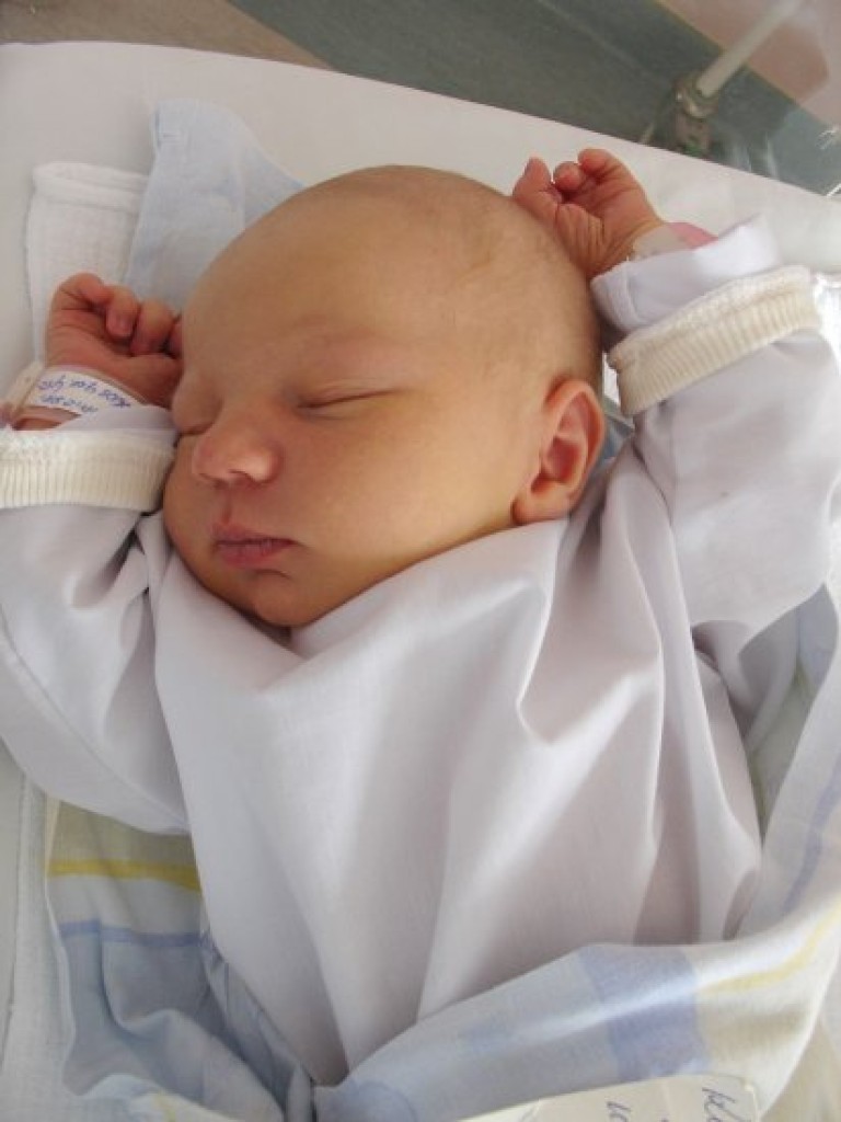 Co Wam przyniósł bocian - dzieci urodzone w chrzanowskim szpitalu powiatowym - czerwiec 2008 r.