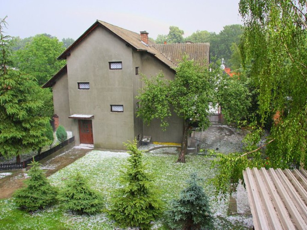 Nawałnica przeszła nad Krzeszowicami - 23.06.2008 r.