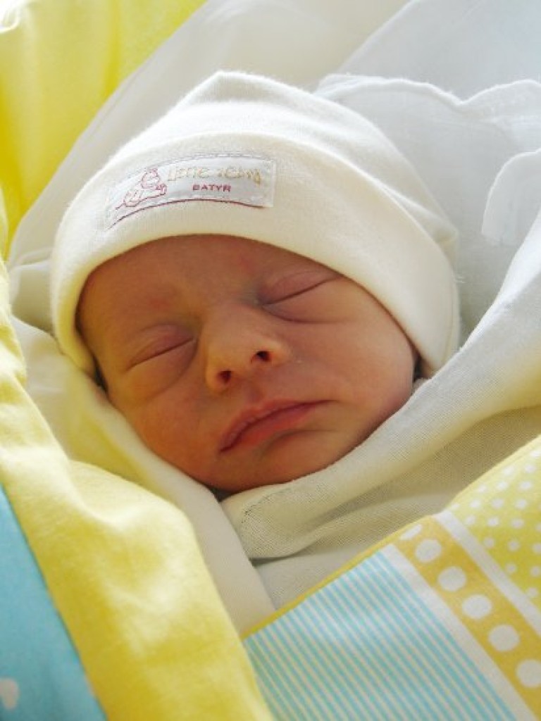 Co Wam przyniósł bocian - dzieci urodzone w chrzanowskim szpitalu powiatowym - lipiec 2008 r.