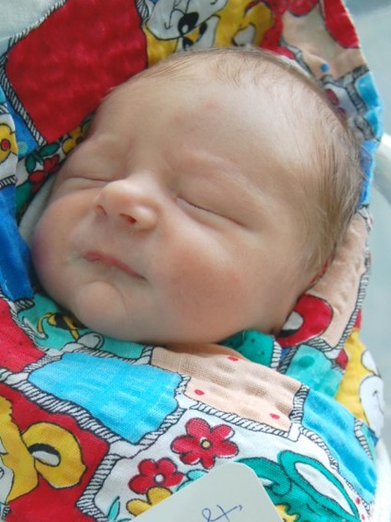 Co Wam przyniósł bocian - dzieci urodzone w chrzanowskim szpitalu powiatowym - sierpień 2008 r.