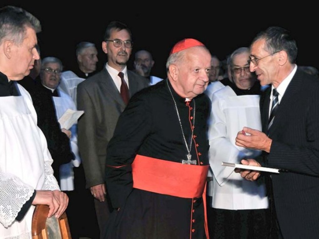 Poświęcenie kapliczki i kamiennego obelisku na Szlaku Papieskim w Okleśnej – 7.09.2008 r.