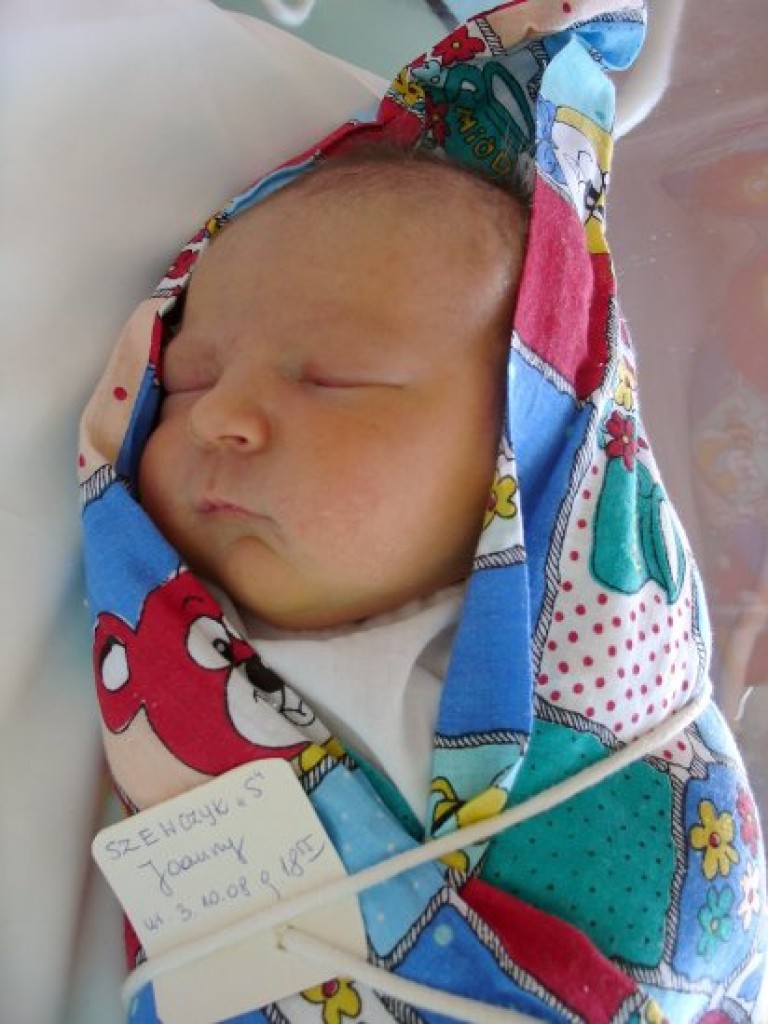 Co Wam przyniósł bocian - dzieci urodzone w chrzanowskim szpitalu powiatowym - październik 2008 r.