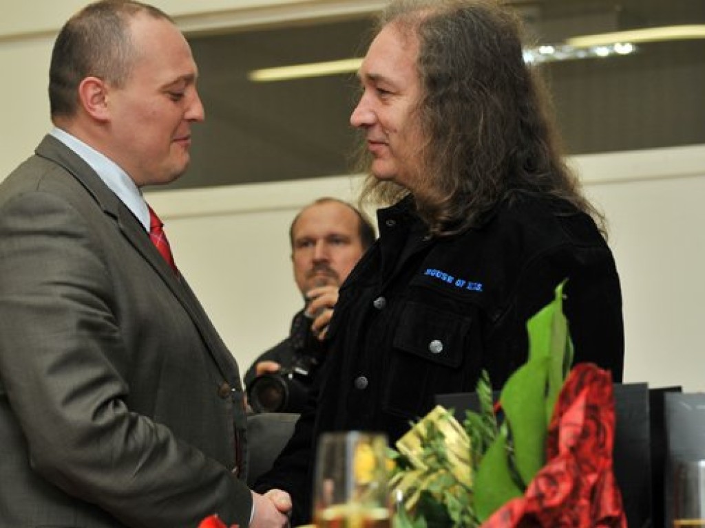 Przyznanie tytułów Zasłużony dla Powiatu Chrzanowskiego architektowi Janowi Kozubowi i muzykowi Jerzemu Styczyńskiemu - 26.11.2008 r.