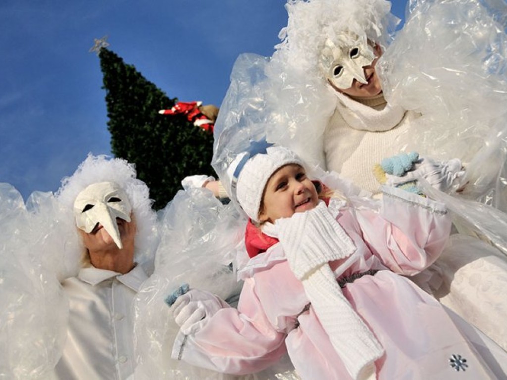 Jesteśmy aniołami - happening na chrzanowskim Rynku - 13.12.2008 r.