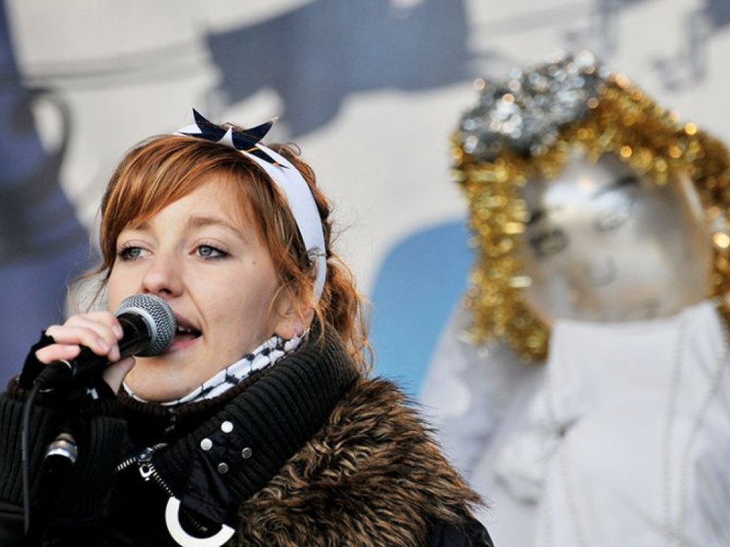 Jesteśmy aniołami - happening na chrzanowskim Rynku - 13.12.2008 r.