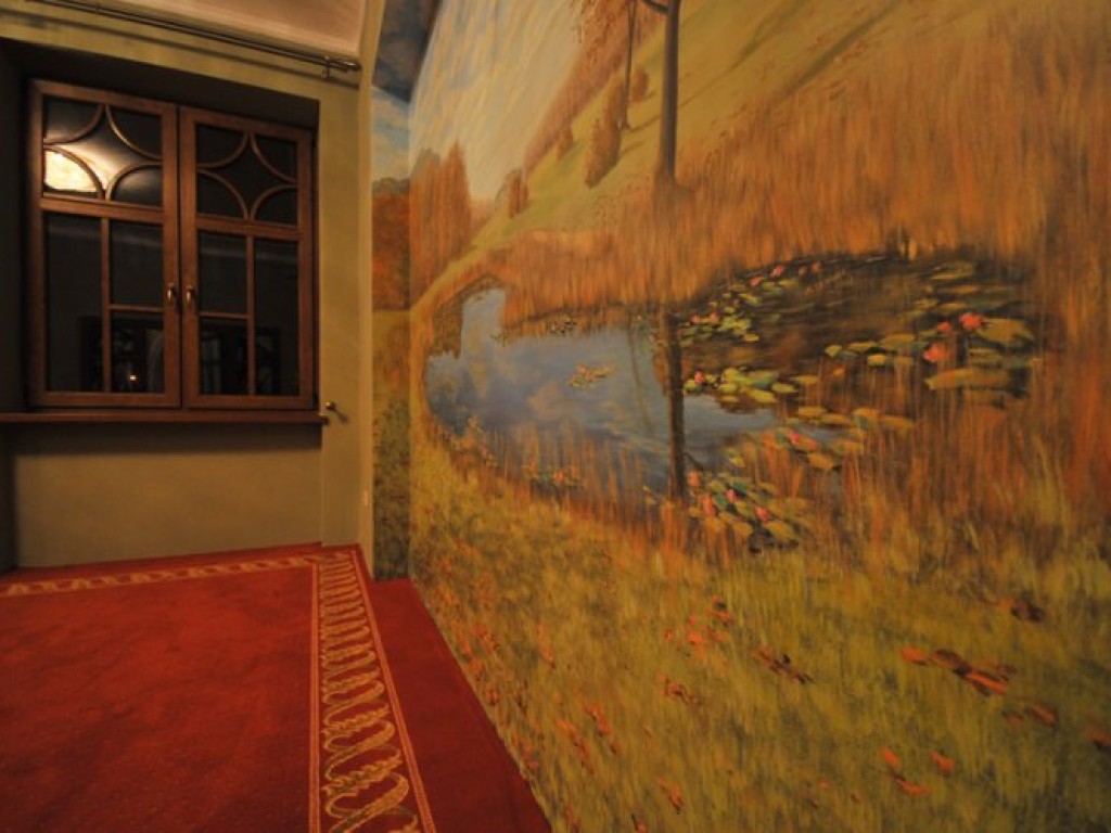 Wnętrza nieotwartego jeszcze hotelu Tadeusza Głowacza w Trzebini (dawny biurowiec zakładów metalurgicznych) 19.12.2008