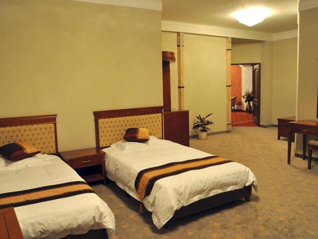 Uroczyste otwarcie hotelu „Pod zegarem” w Trzebini - 4.02.2009