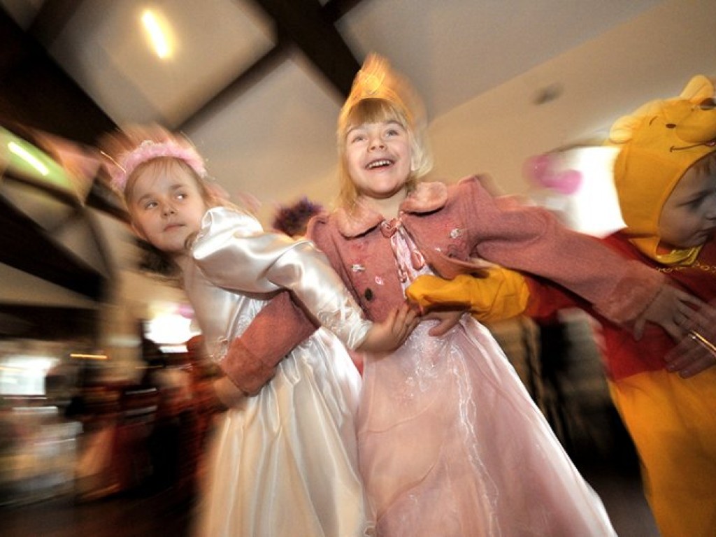 Wielki Bal Księżniczek w Porębie Żegoty – 3.02.2009 r.