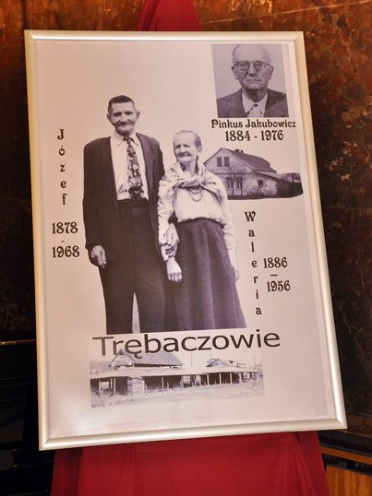 Uroczystość uhonorowania medalem „Sprawiedliwy Wśród Narodów Świata” nieżyjących Walerii i Józefa Trębaczów z Chrzanowa 18.02.2009