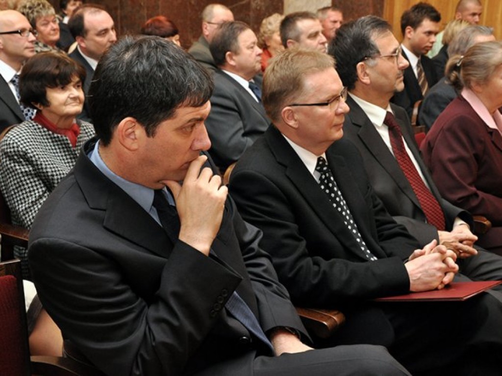 Uroczystość uhonorowania medalem „Sprawiedliwy Wśród Narodów Świata” nieżyjących Walerii i Józefa Trębaczów z Chrzanowa 18.02.2009