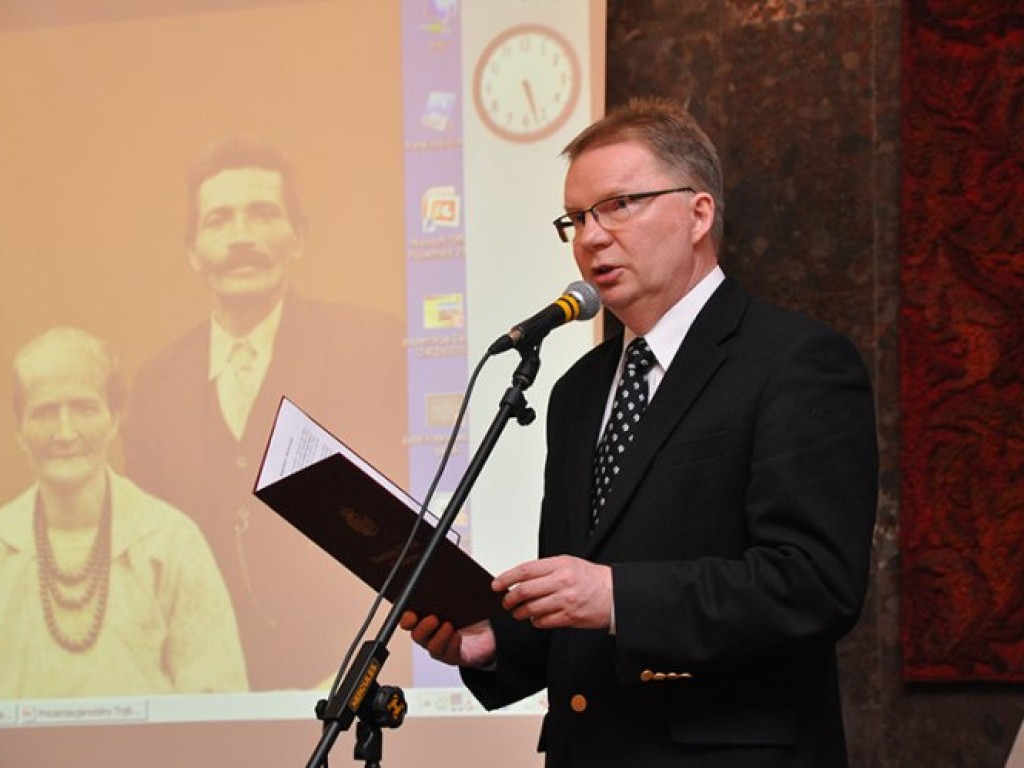 Uroczystość uhonorowania medalem „Sprawiedliwy Wśród Narodów Świata” nieżyjących Walerii i Józefa Trębaczów z Chrzanowa 18.02.2009