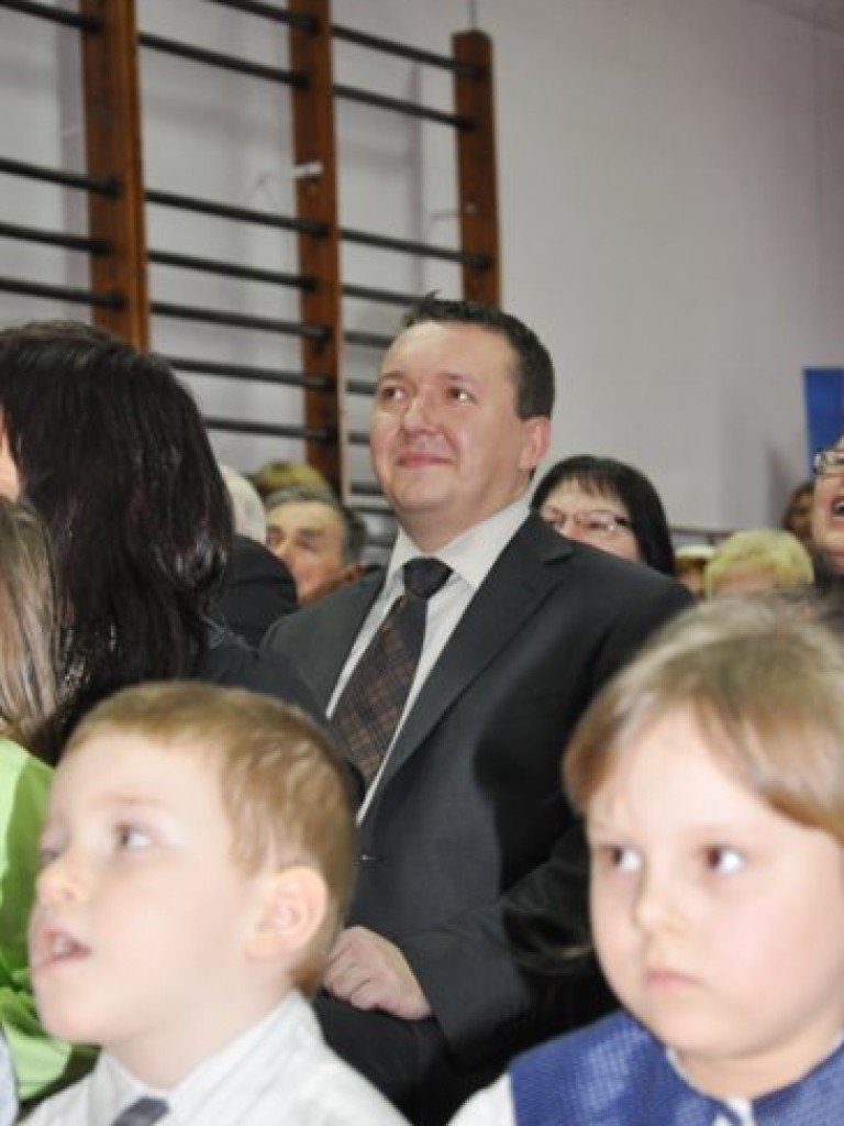 Uroczystość wręczenia Szkole Podstawowej w Lgocie pierwszej nagrody w ministerialnym konkursie „Otwarta szkoła” 16.03.2009