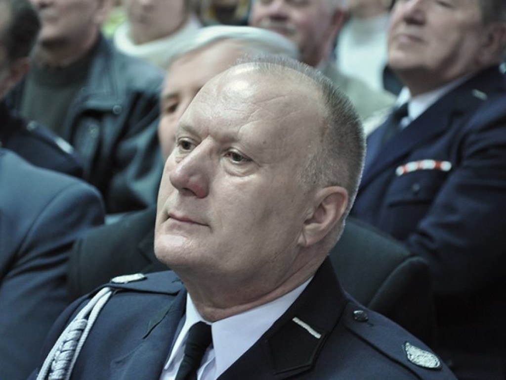 Uroczystość wręczenia Szkole Podstawowej w Lgocie pierwszej nagrody w ministerialnym konkursie „Otwarta szkoła” 16.03.2009
