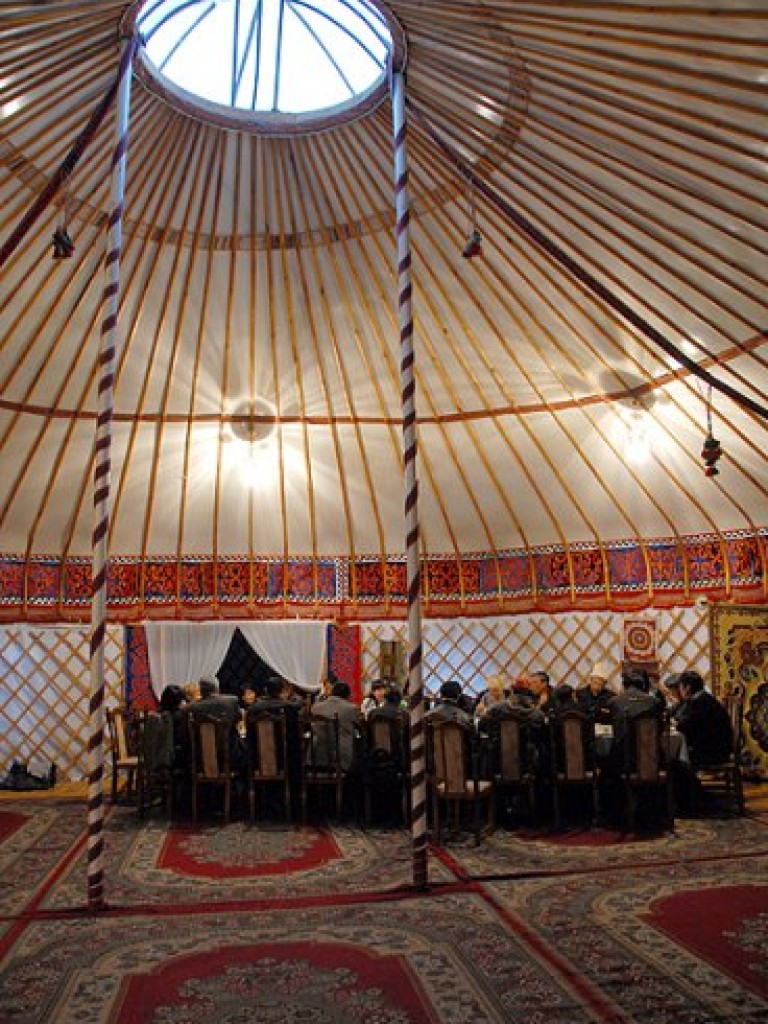 Kirgistan - kraj wielu narodów - marzec 2009 r.