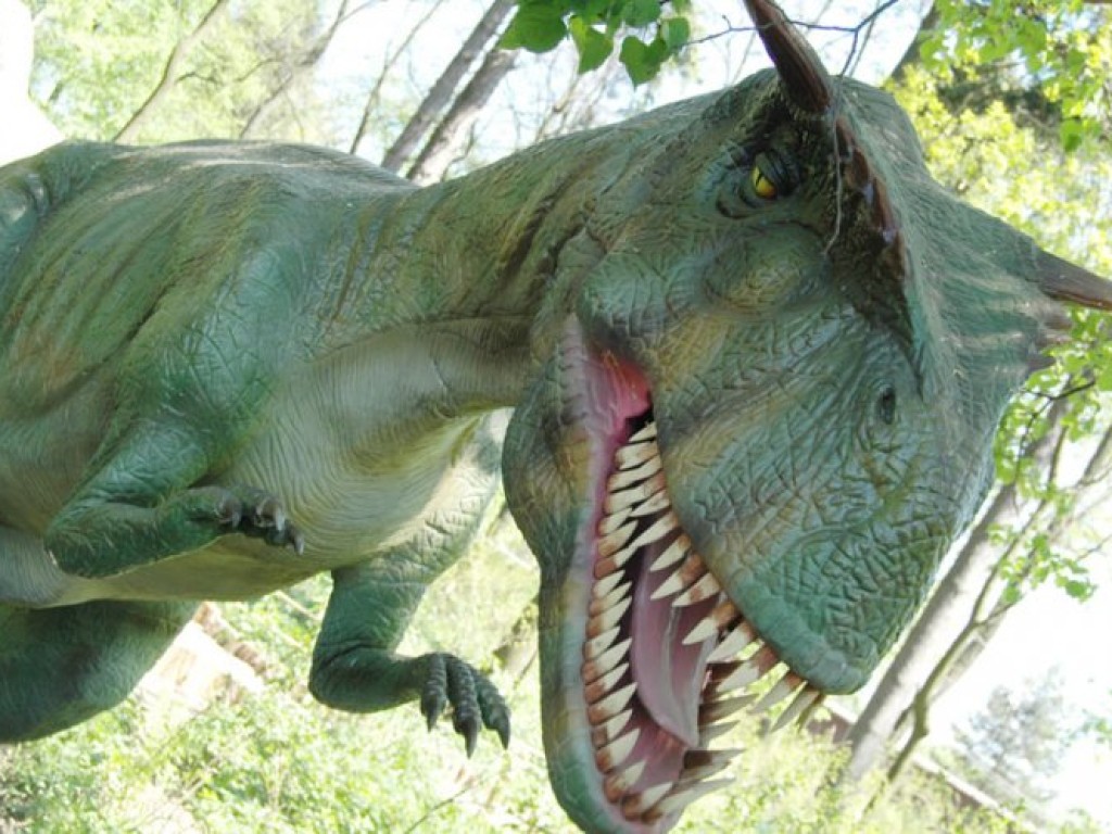 Świat po raz pierwszy ujrzał DinoZatorland - 28.04.2009