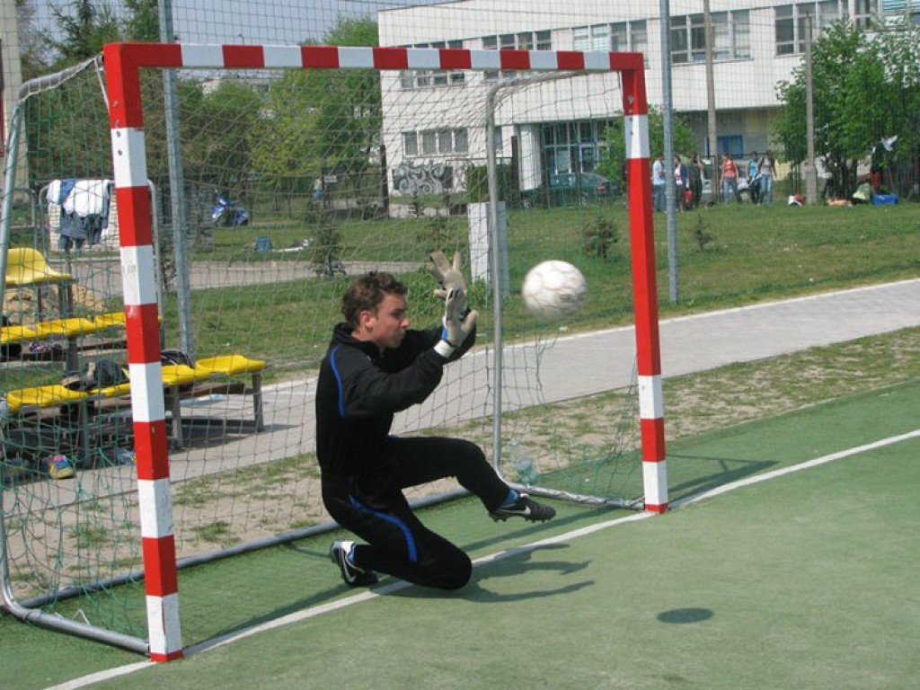 Powiatowy turniej szkół ponadgimnazjalnych w futsalu o Puchar Konstytucji 30.04.2009 r.