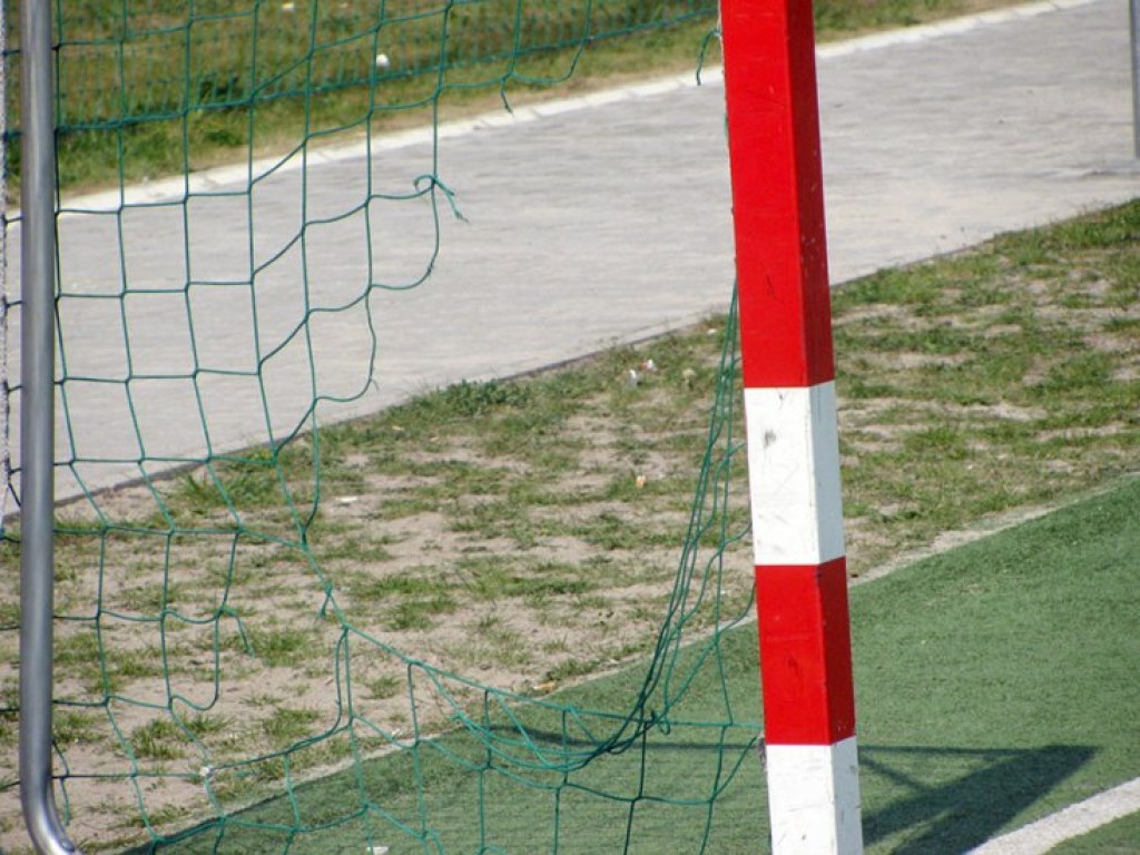 Powiatowy turniej szkół ponadgimnazjalnych w futsalu o Puchar Konstytucji 30.04.2009 r.